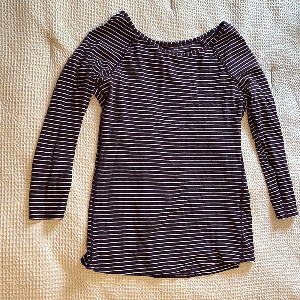 Lululemon Physically Fit Long Sleeve T-Shirt